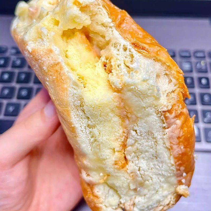 金玉三角奶酪面包奶酪袋奶油蛋糕三明治爆冰面包早餐餐替代饱腹糕
