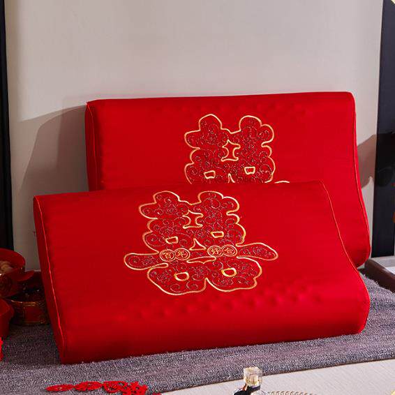 婚庆大红乳胶枕头一对装纯棉刺绣泰国乳胶结婚大红枕头陪嫁双人枕