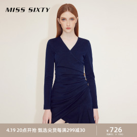 Miss Sixty2023冬季连衣裙女V领不规则褶皱收腰显瘦优雅气质