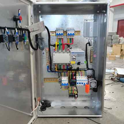 定制低压柜光伏并网箱变GGD抽屉柜小三PZ30插座箱控制柜厂家