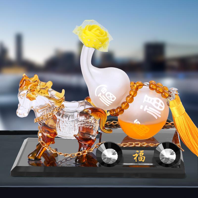 高档汽车香车水座式汽车香水摆件创用意马车内品摆件饰车用车内装