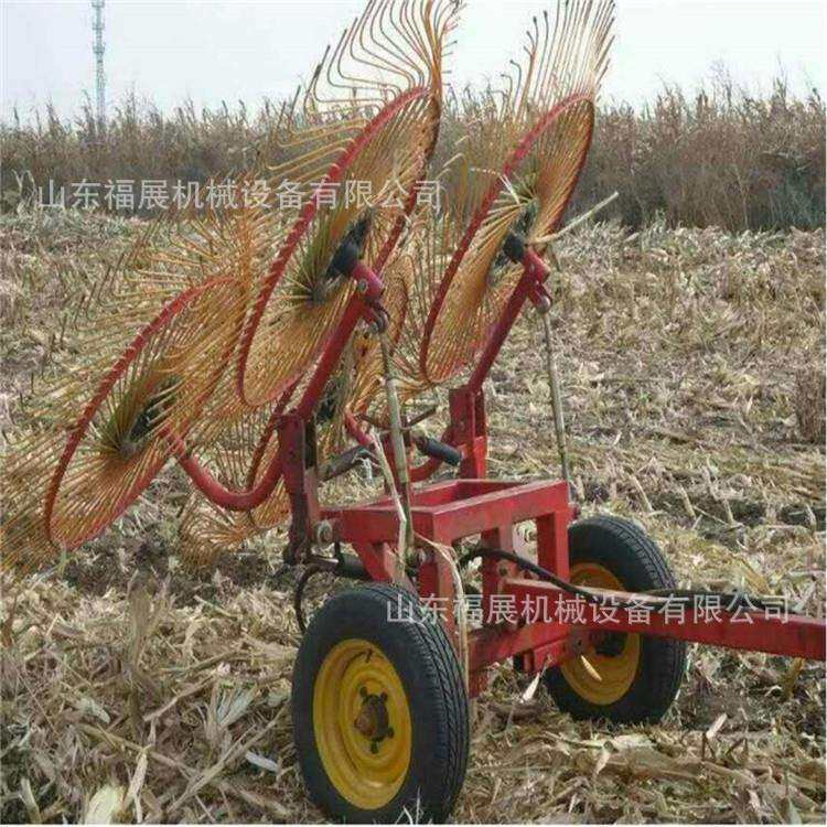 新型牧草搂草机可旋转 供应多功能圆盘搂草机八盘十二盘搂草机