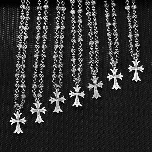 handmade cross necklace from a trendy nightclub brand项链
