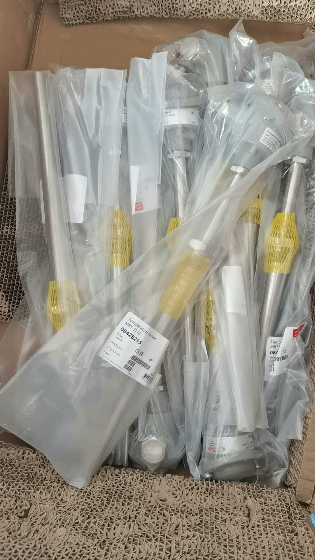 084Z8255  温度传感器  6个