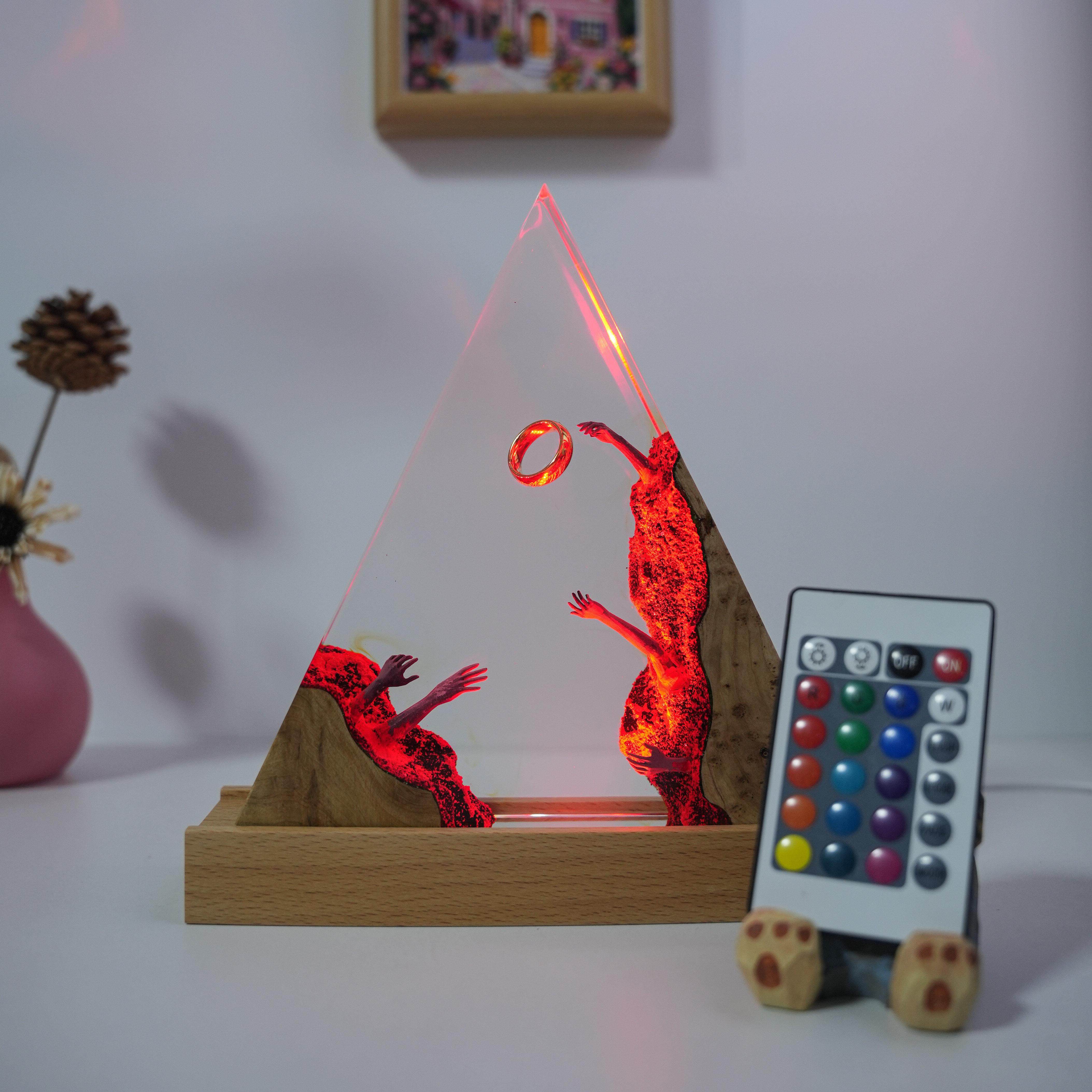 手工创意无线 线遥控魔戒鬼手树脂小夜气氛灯装饰魔戒礼物桌面摆