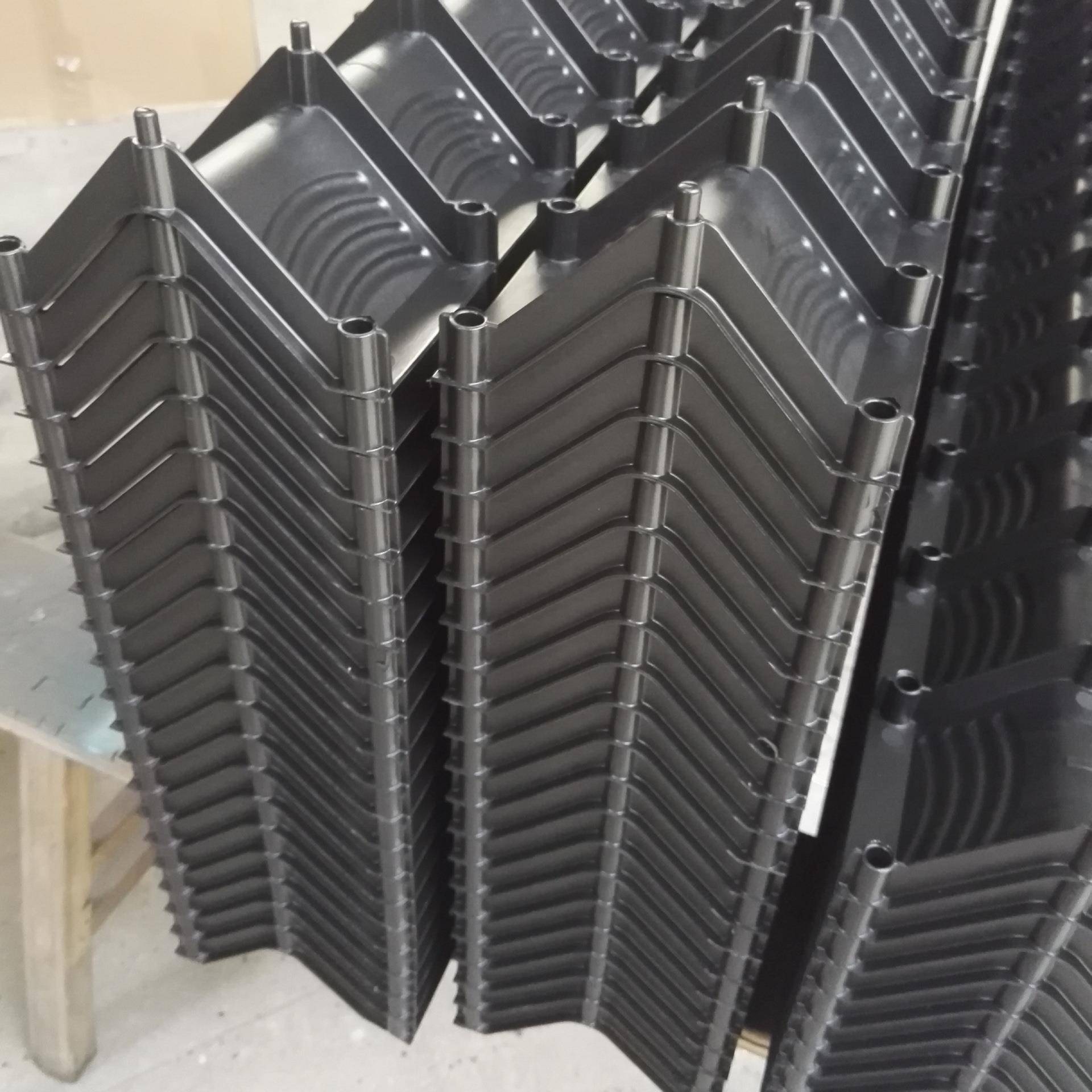 生产厂家空气冷却塔塑料聚丙烯PP喷淋管分布管黑色除雾器捕沫器