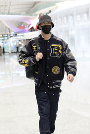 PATCH VARSITY JACKET压纹牛皮毛呢加棉男款徽章刺绣棒球夹克外套