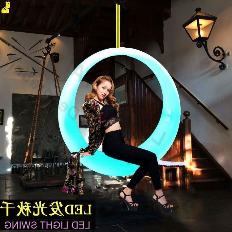 发光秋千月亮太阳能遥控七彩夜光灯户外公园庭院吊椅网红秋千