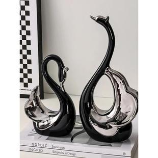 意式极简黑白天鹅装饰摆件一对客厅酒柜电视柜玄关摆设现代高级感