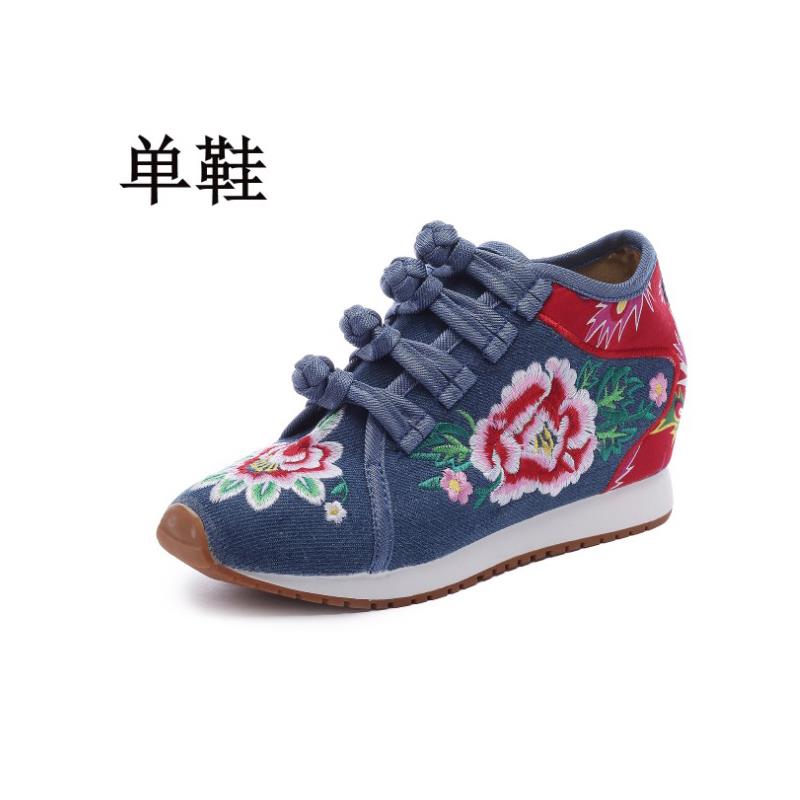 高档老妈北京布鞋增高女子运动、绣花鞋、秋妈舒适舞鞋、汉春代鞋