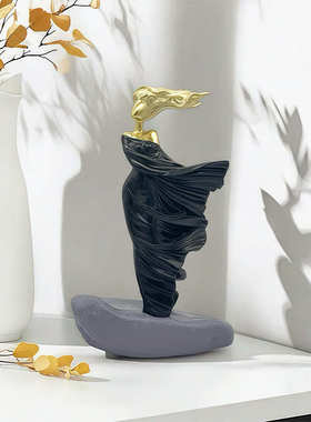 玄关客厅电视柜酒柜家居装饰品春风魅影艺术人物摆件