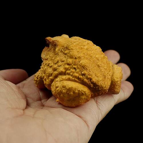 黄杨木雕文玩手把件招财金蟾蟾蜍青蛙牛蛙动物木质雕刻工艺摆件