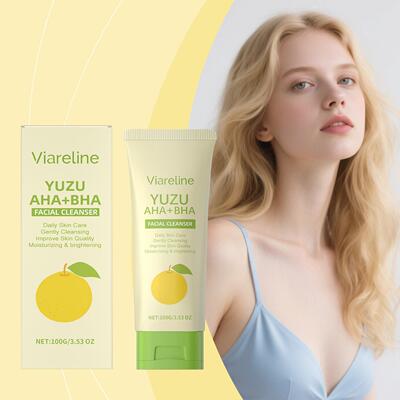 VIARELINE Citrus Foam Cleanser - Gentle cleansing without ti