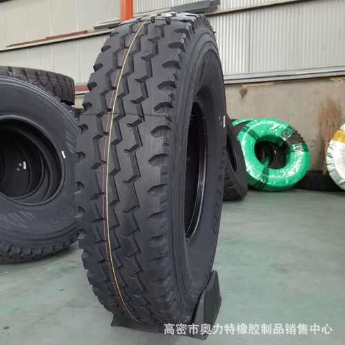 载重货车轮胎8.25R16 75短0R16 .7.07000R16中途丝货车子午线钢胎