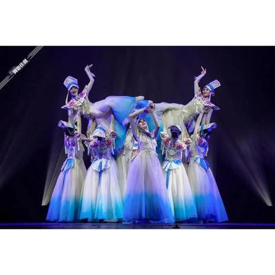 正品中族国士舞荷花奖云上女羌族舞台蹈表演演出服装成人少数民大