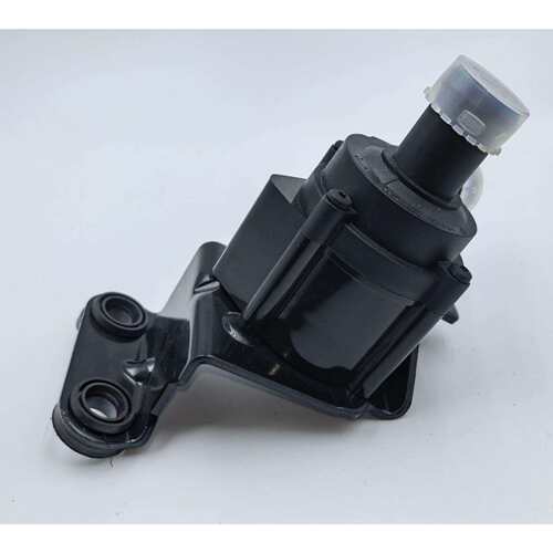 汽车冷却水泵DS7G8C419CA适用福特 2014-2019汽车配件散水泵