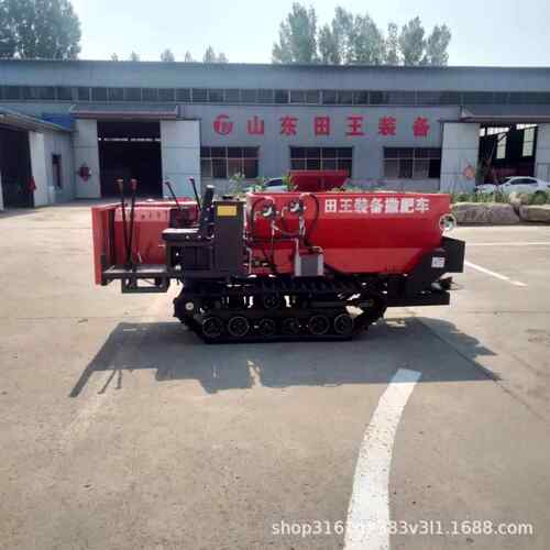 新款直销果园大棚后桥履带撒粪车 自走式履带撒肥车 农用6方乘坐
