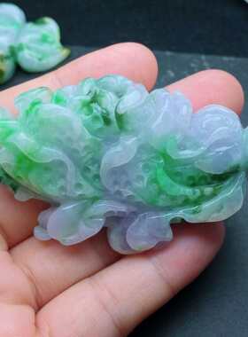 缅甸天然翡翠a货三彩白菜手把件xqmj尺寸：89.5-34.5-18.7mm