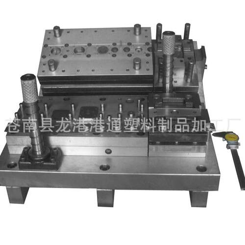 导入仪外壳精密塑料开 模来图注塑加工塑胶壳料一体化塑料模具