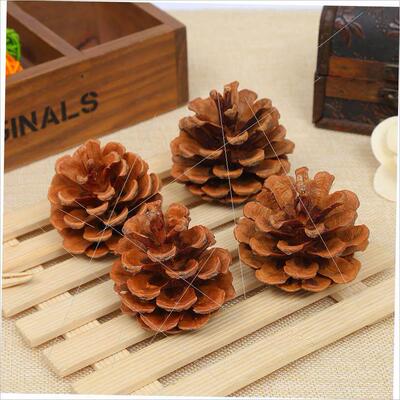 Oil pine props handmade materials Christmas pine cones