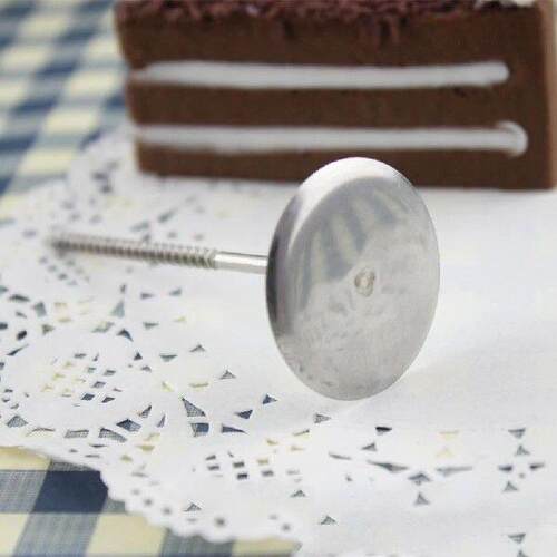 4 Pcs Cake Decorating Nails Flower Nail Tools for Cupcake