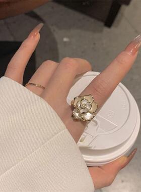 白色山茶花戒指女轻奢小众设计感时尚个性开口食指戒指环