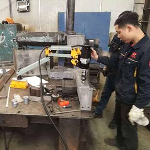 攻丝机攻牙机伺服电动攻丝机M6 0型全自动数控电动攻丝机不断锥