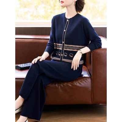 妈妈秋装休闲针织运动套装中老年女装秋季时尚冰丝长袖小衫两件套