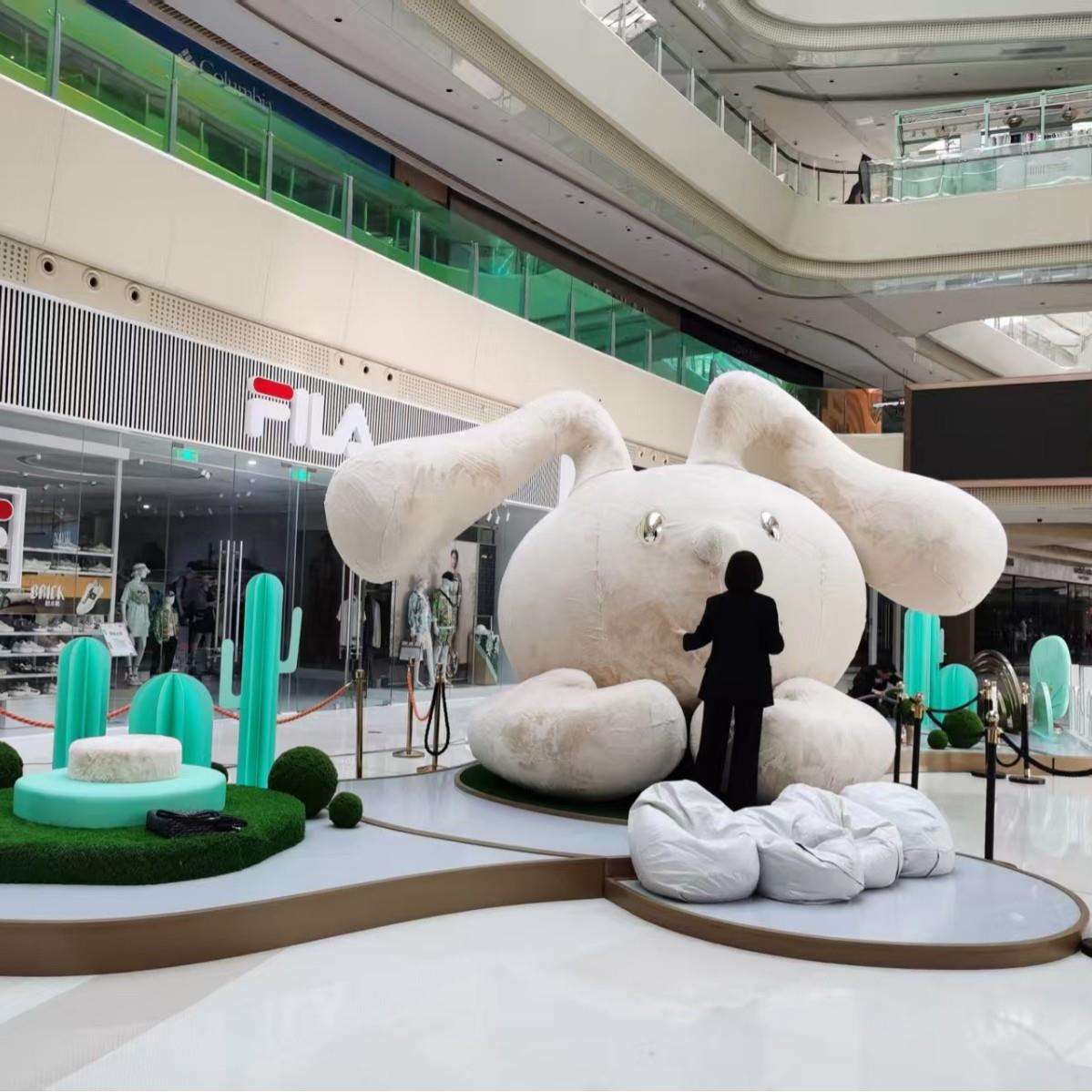 玻璃钢植绒雕塑公仔贴毛娃娃贴毛动物公仔制作厂家中式新中式