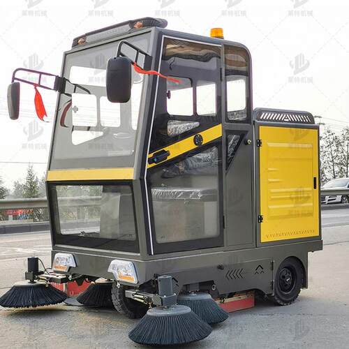 莱特车100全9封闭五扫刷扫地驾驶式地机LT-1900工厂物业电动扫地