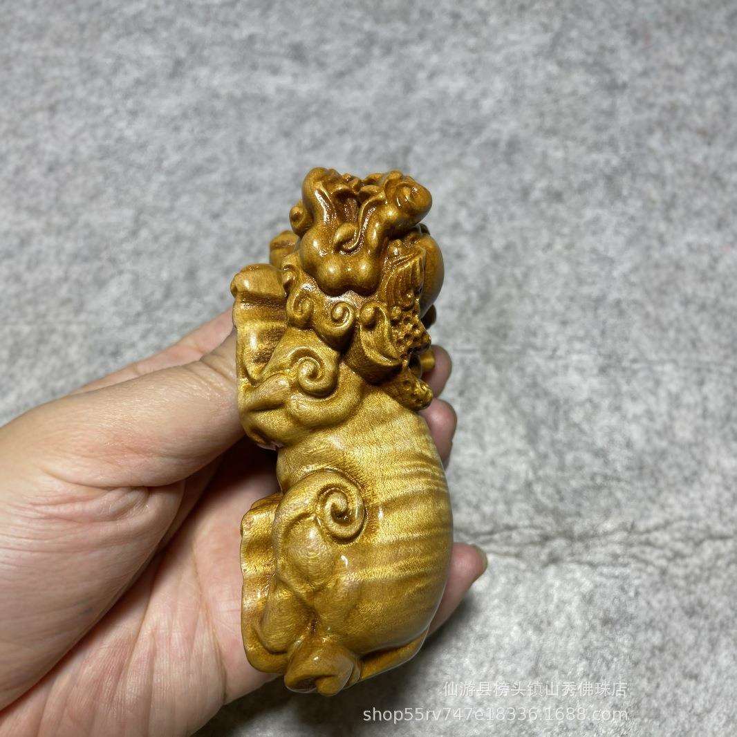 金丝楠木水波纹貔貅新款寓意招财进宝只进不出精品风水木艺