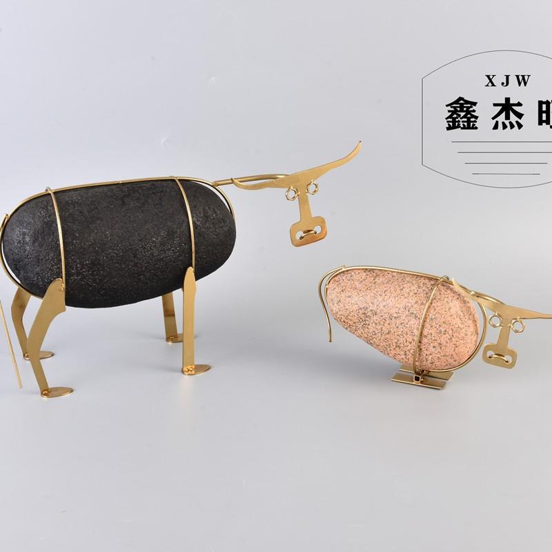 新中式简约创意树脂铁艺摆件样板房办公桌面书房软装饰品设计国潮