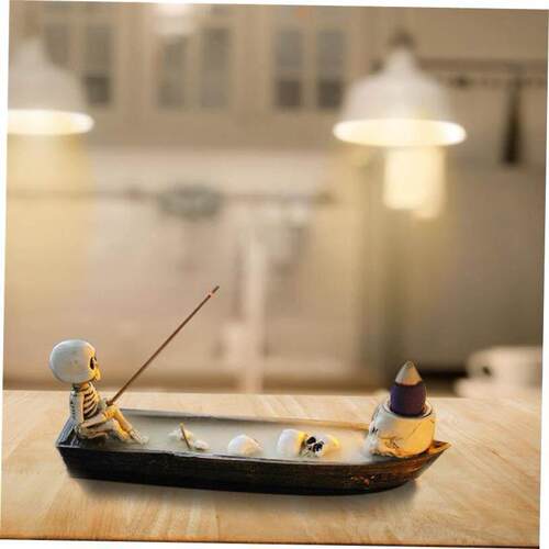 Halloween decoration skeleton ship incense craft display万圣