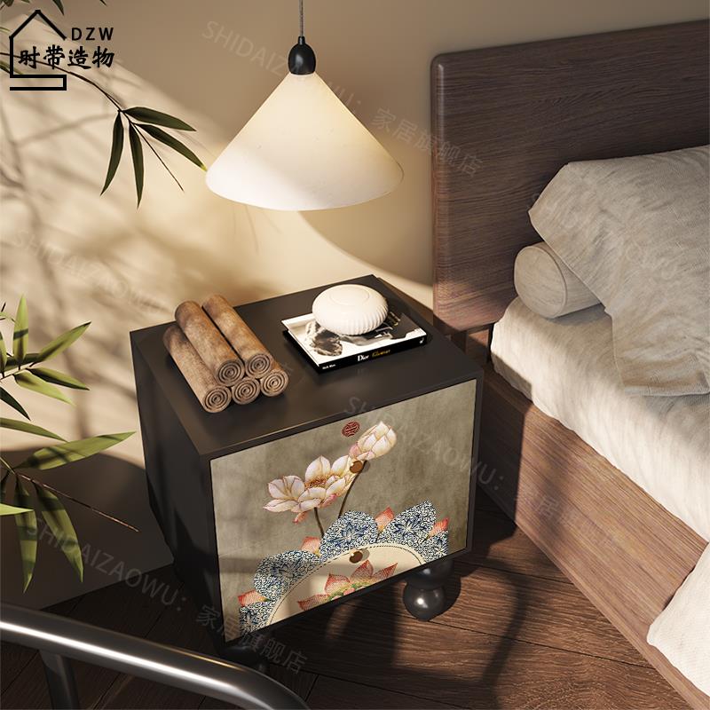 新中式莲开并蒂床头柜家用卧室小型实木床头柜储物柜一体床边柜