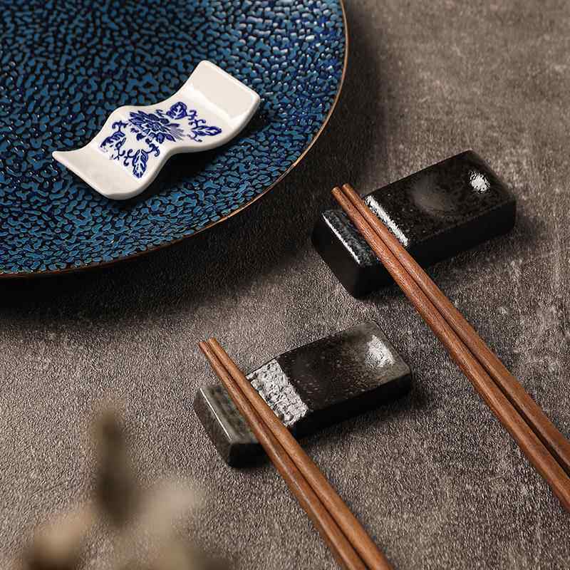 陶瓷餐具筷子架覆古餐厅酒店家用两用筷子架储物架勺子枕头中国瓷