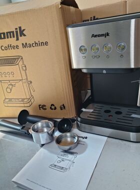 跨境coffee machine意式半自动咖啡机浓缩高压萃取打奶泡咖啡机