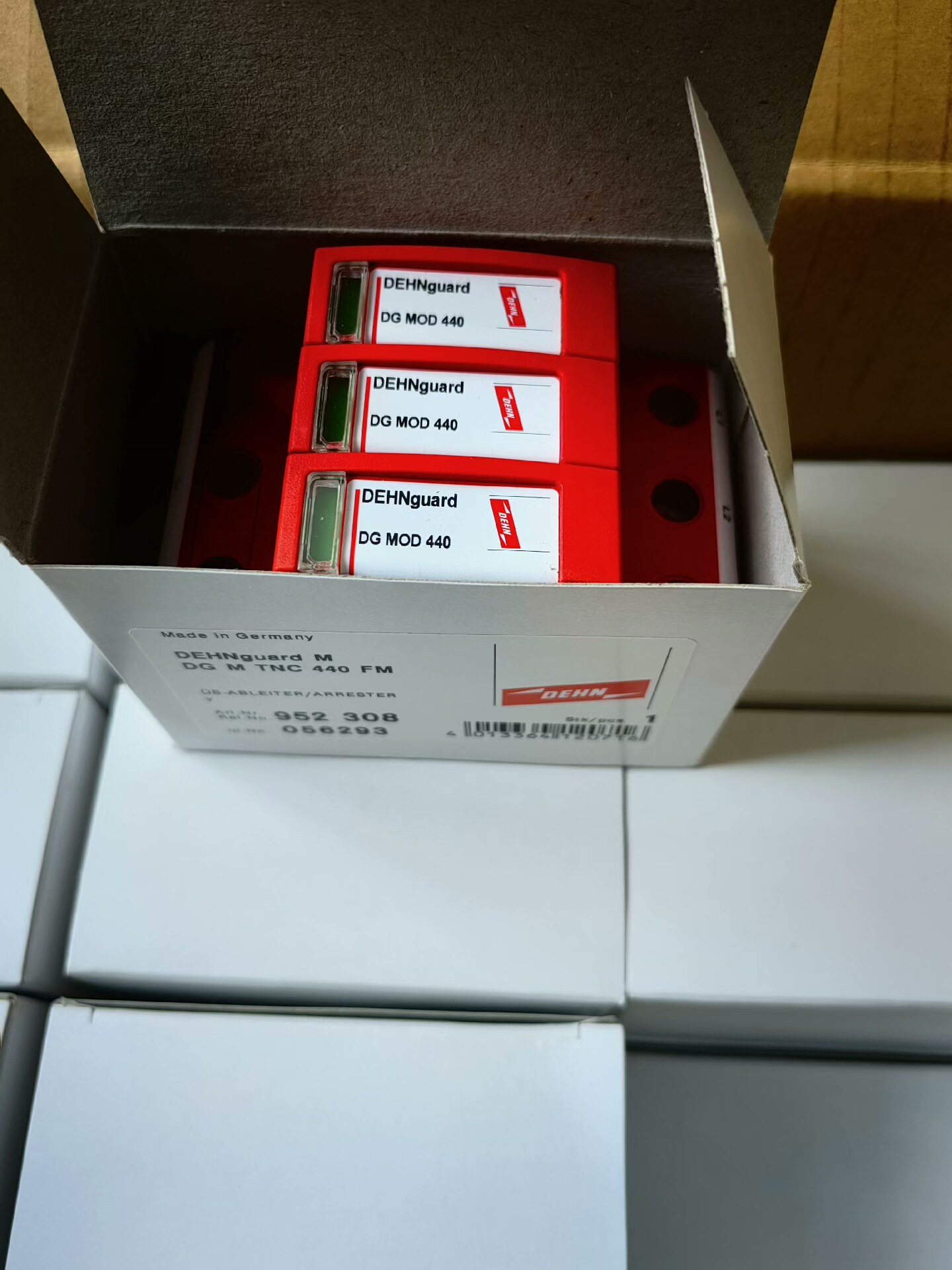 盾牌防雷器：952308,DG M TNC 440 FM,全