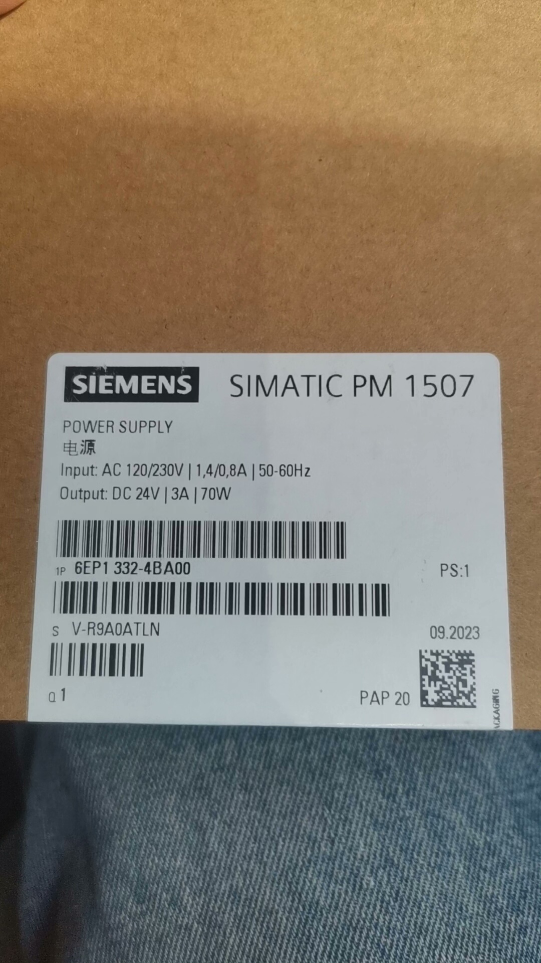 西门子全新未开封原装正品1332-4BA00在售！