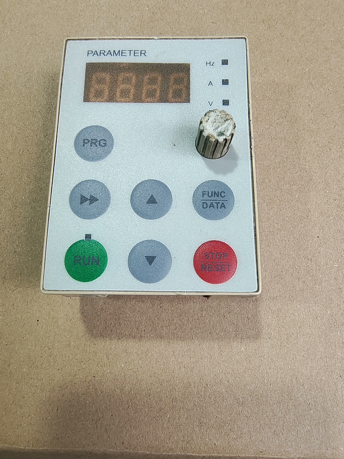 艾默生变频器面板 EV1000小面板。二手拆机成色如图。外壳