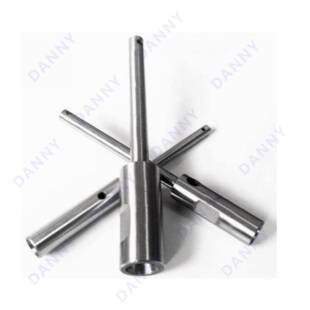 精密外圆磨加工精度达0.003MM圆度达0.002MM，光洁度达Ra0.04