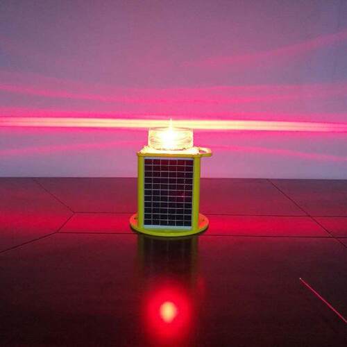 四面太阳能航标灯LED红色闪光航空障碍灯 大楼铁塔专用航空警示灯