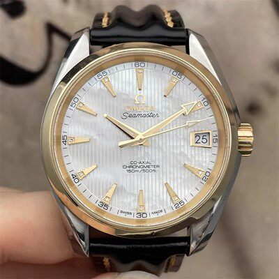 一口价9.8新欧米茄海马系列18K金自动男表231.23.39.21.55.002