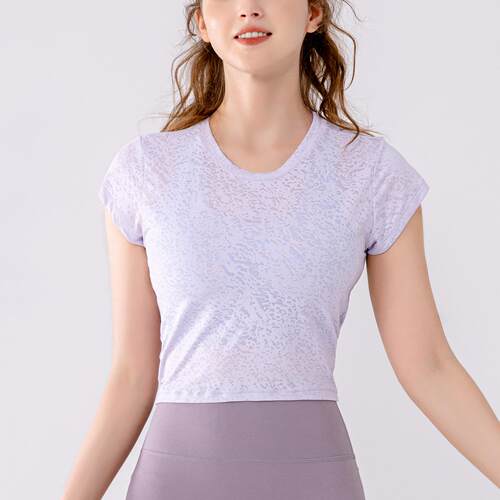Breathable back mesh hood T-shirt short sleeved slimming