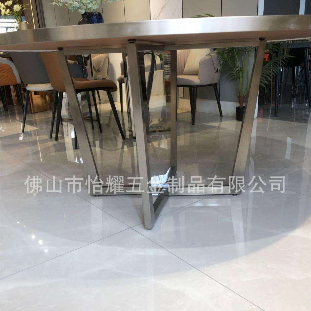 海岛酒店 半岛酒店不锈钢折叠圆台 不锈钢边餐桌 酒店家具