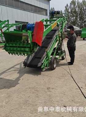 地下草坑移动挖料机青储扒草料取草机牧区压实黄储窖移动取用机