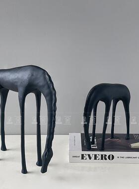 UWP抽象现代简约铸铁马金属鹿装饰售新中式厅客楼处入桌户玄关面