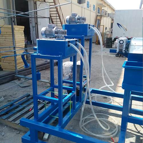 工业油水分离器刮油机 浮油回收机废油收集器厂家