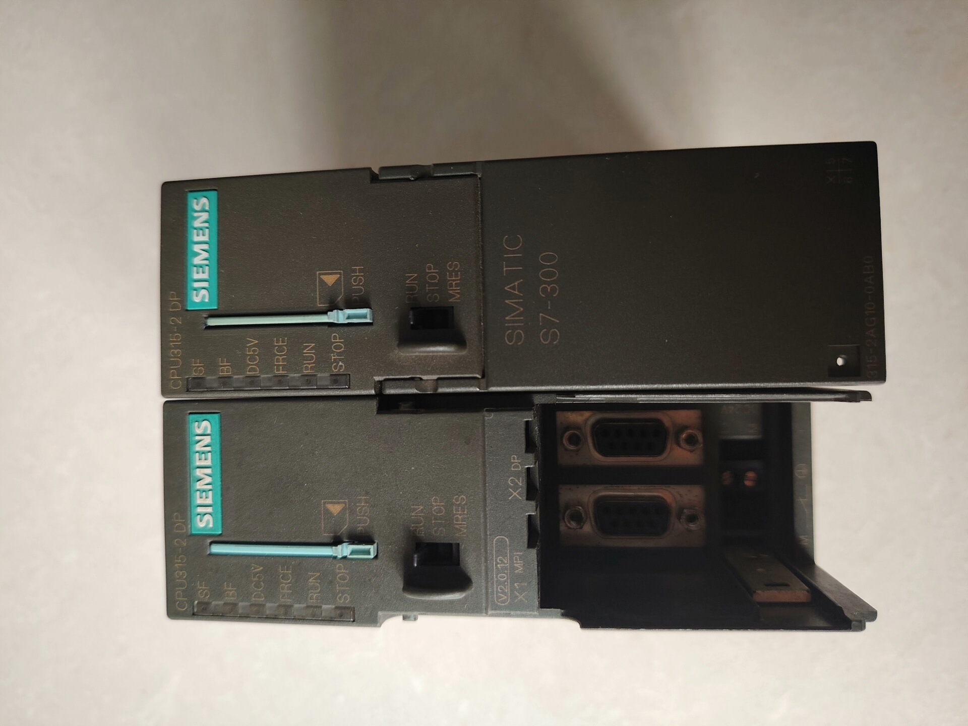 6ES7 315-2AG10-0AB0西门子模块，外观破损