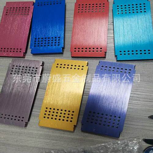 现货AL3003拉丝铝板铝卷0.8mm厚度纹路/颜色/尺寸可加工