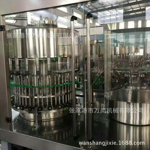 厂家供应纯净水灌装机全自动三合一灌装设备饮料灌装机